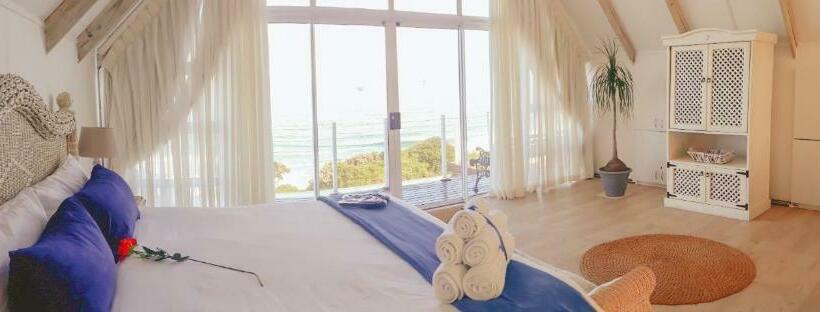 سوییت, Whales Way Ocean Retreat