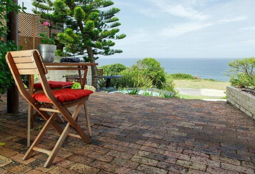 اتاق استاندارد, Whales Way Ocean Retreat