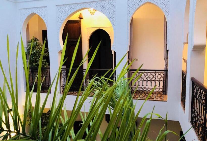 اتاق سوپریور, Riad Clefs D'orient