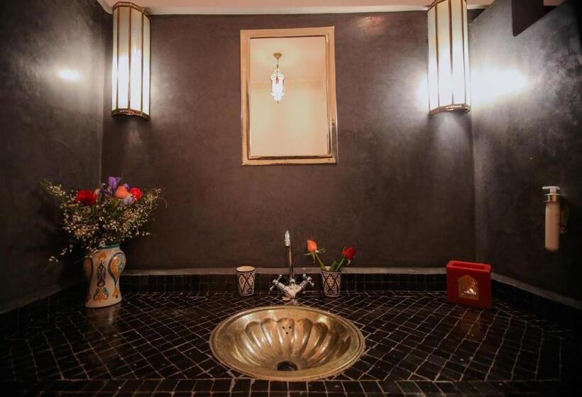 سوییت سوپریور, Riad Clefs D'orient