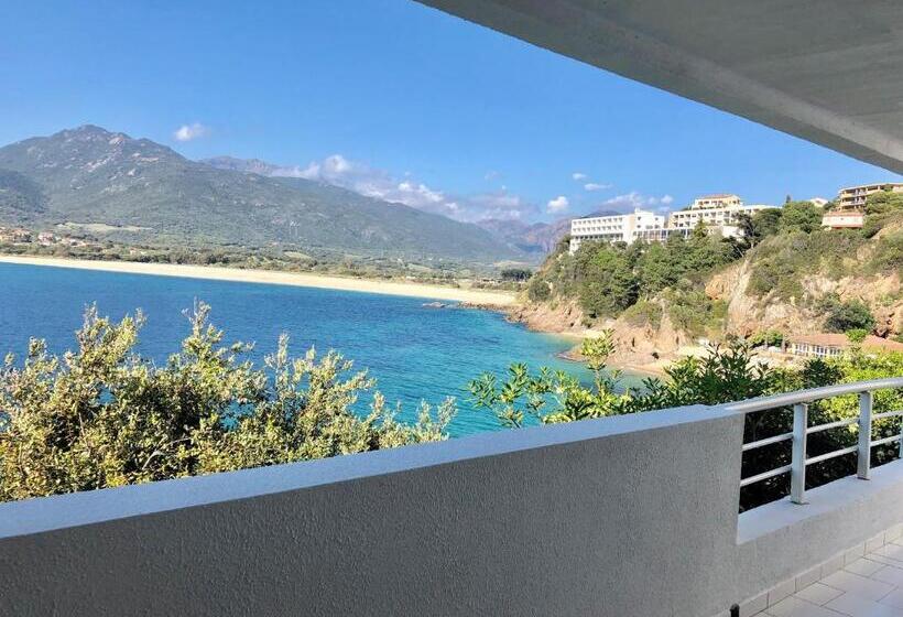 ویلای 1 خوابه, Hôtel Sampiero