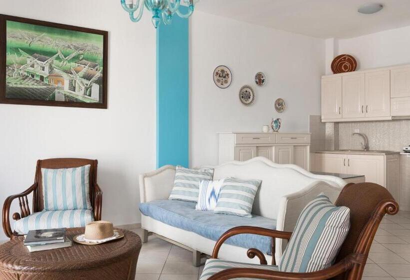 带大床的套房, Tinos Resort