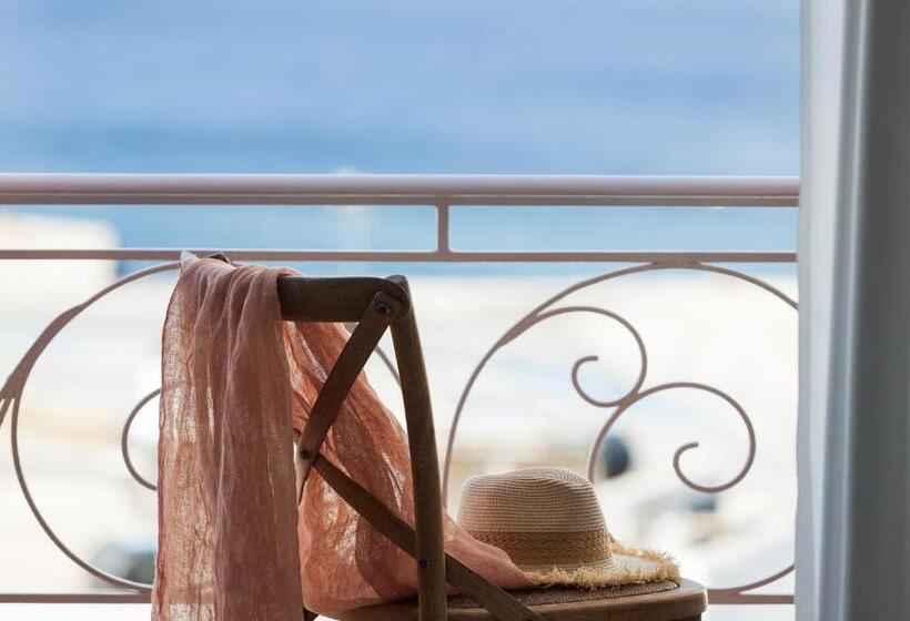 带海景的复工套房, Tinos Resort