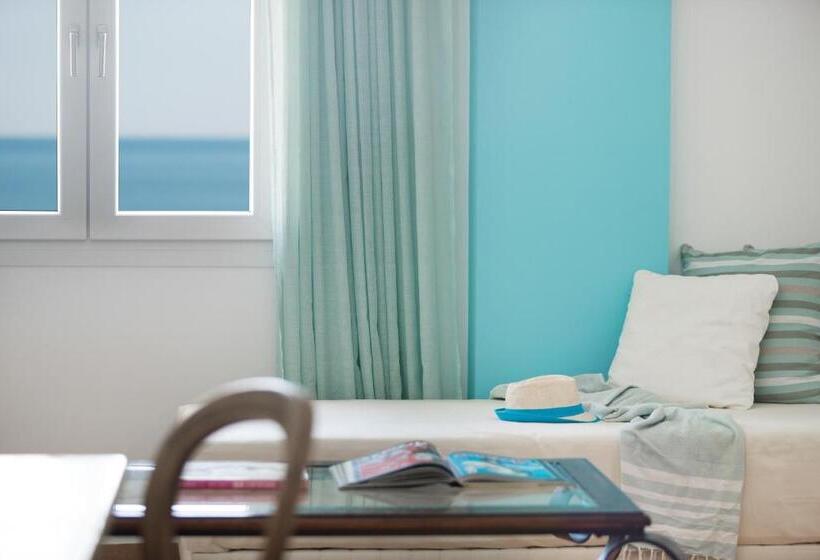 带海景的高级套房, Tinos Resort