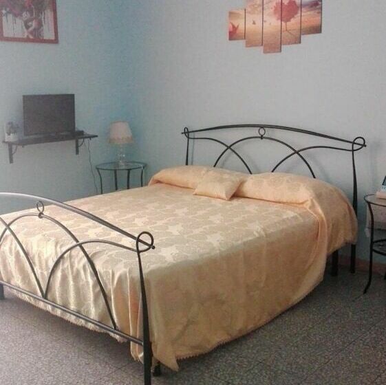 اتاق استاندارد سه نفره, B&b Bella Stella