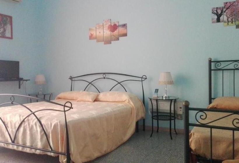 اتاق استاندارد سه نفره, B&b Bella Stella