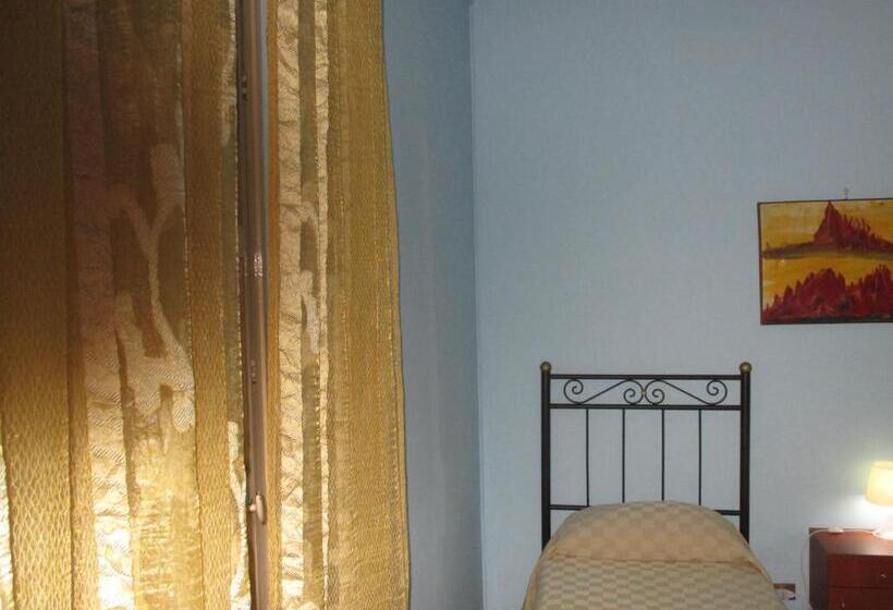 اتاق استاندارد سه نفره, B&b Bella Stella