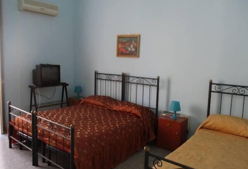 اتاق استاندارد سه نفره, B&b Bella Stella