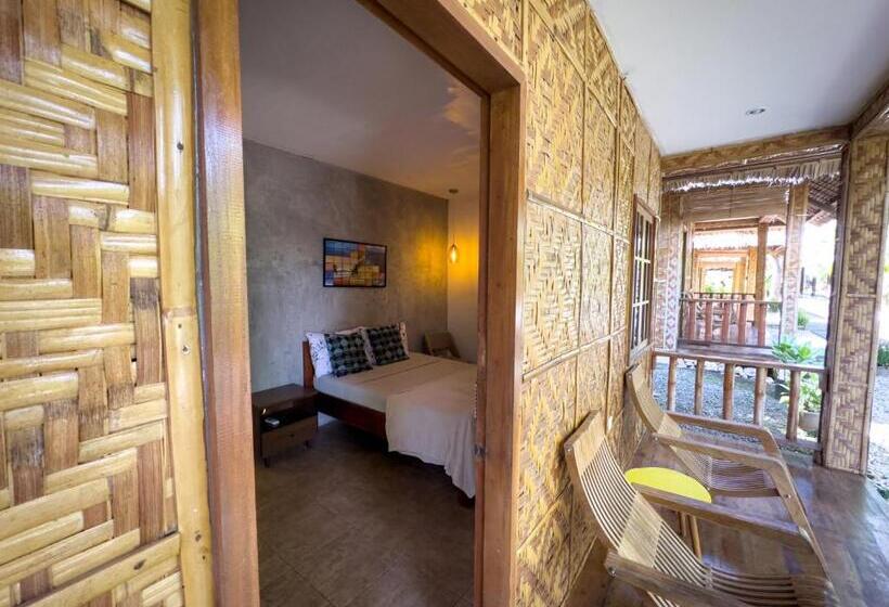 标准平房, Alona Pawikan