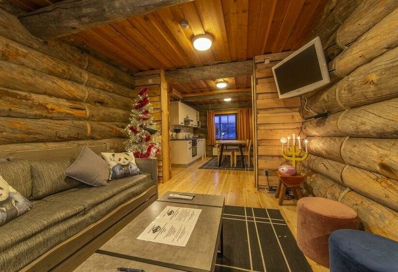 Четырехместный номер эконом класса с общей ванной комнатой, Kuukkeli Log Houses Porakka Inn