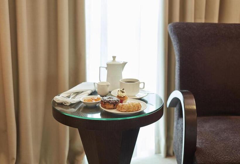 프리미엄 트리플 룸, Mandarina Colombo