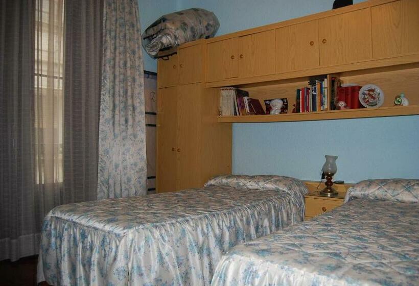 اتاق استاندارد, Casual Fuentes