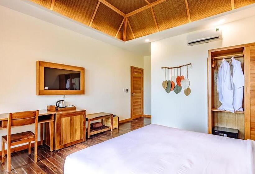 اتاق لوکس با چشم‌انداز دریا, Rocks Beach Boutique