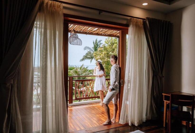 اتاق لوکس با چشم‌انداز دریا, Rocks Beach Boutique