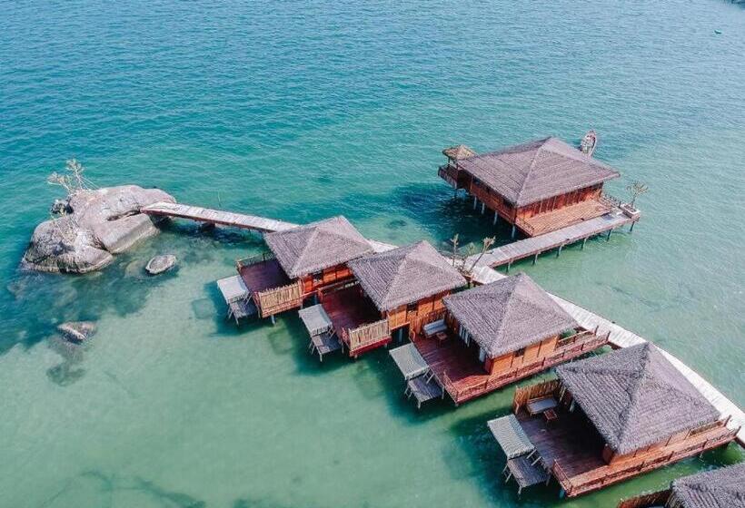 کلبه ییلاقی, Rocks Beach Boutique