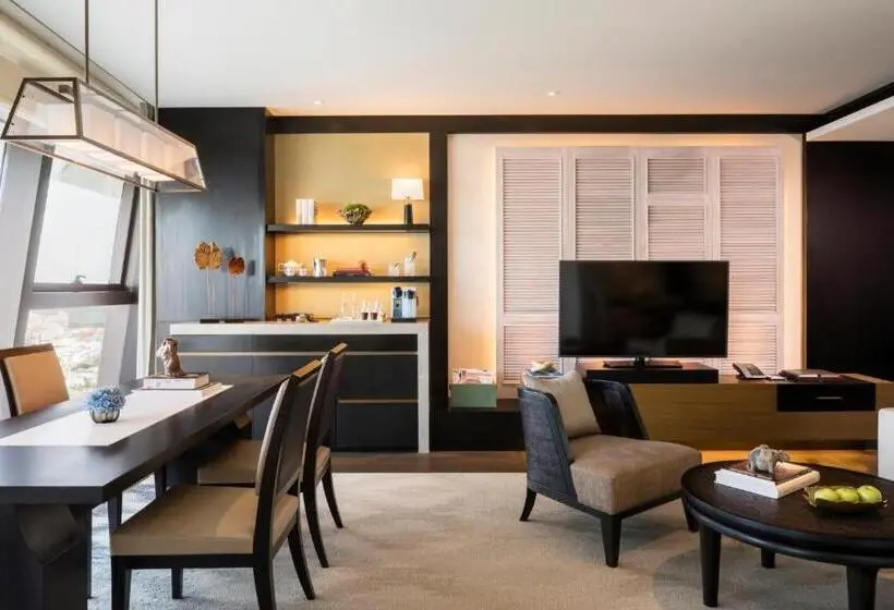 プレミアムルーム, Rosewood Phnom Penh