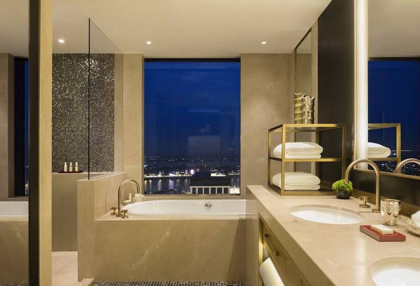 סוויטה, Rosewood Phnom Penh