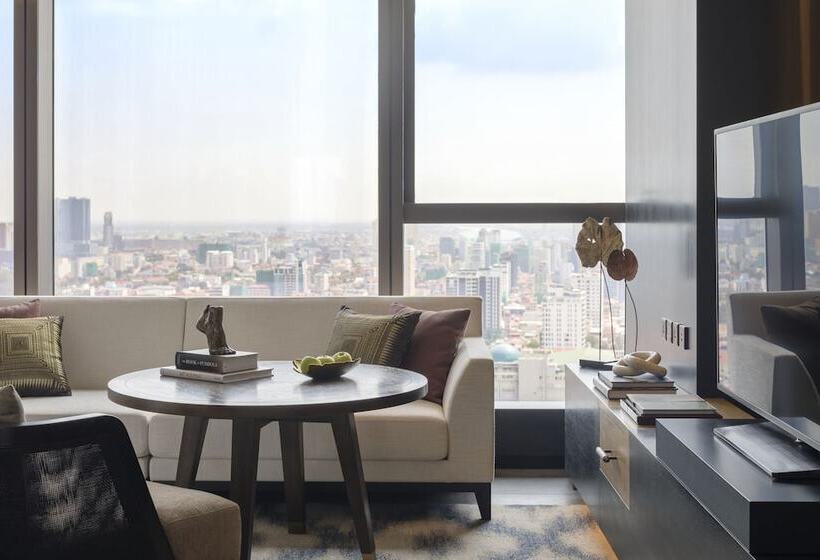 סוויטה, Rosewood Phnom Penh