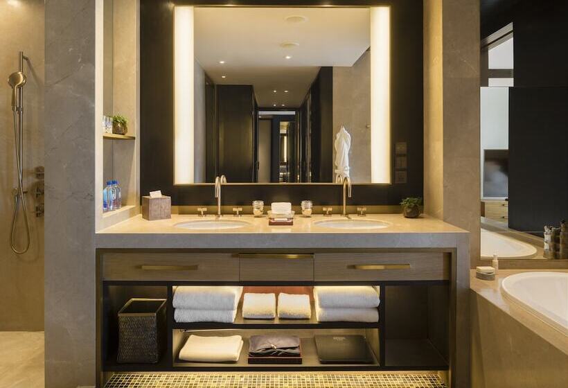 סוויטה, Rosewood Phnom Penh