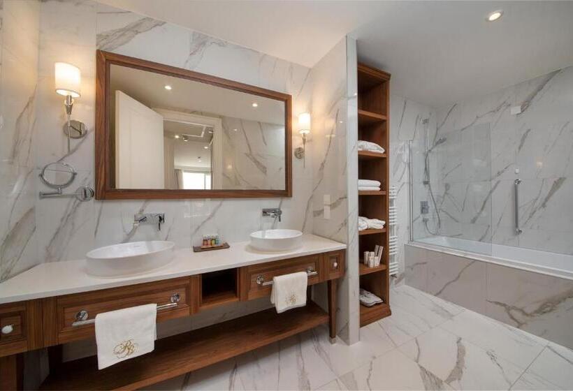 Семейный Номер Deluxe, Royal Blue