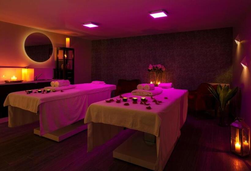 Номер Deluxe Вид на Море с Балконом, Royal Blue