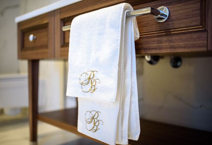 Номер Deluxe Вид на Море с Балконом, Royal Blue