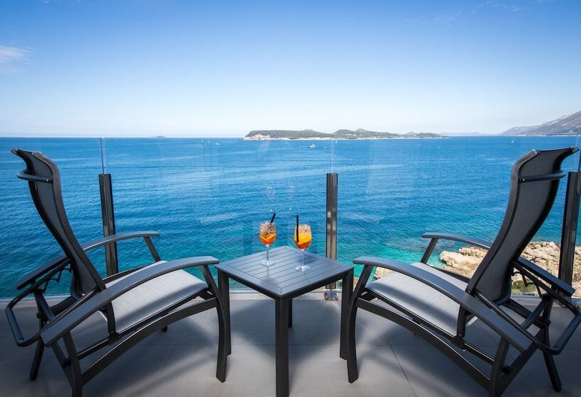 Номер Deluxe Вид на Море с Балконом, Royal Blue