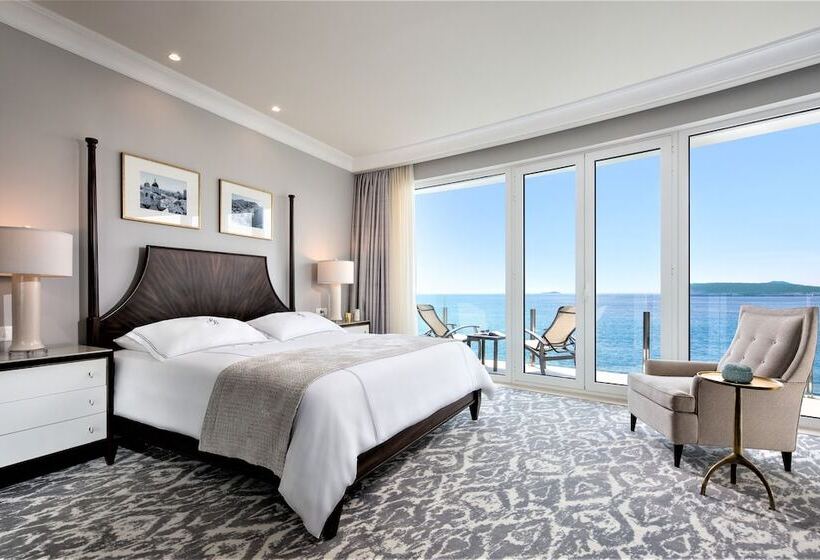 Номер Deluxe Вид на Море с Балконом, Royal Blue