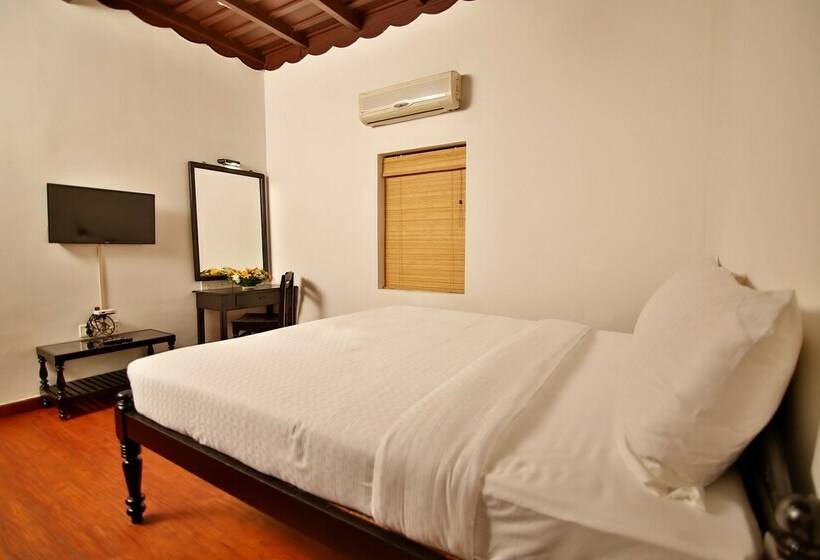 اتاق لوکس, The Byke Spice Heritage Pure Veg