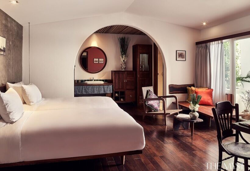 اتاق استاندارد با بالکن, The Myst Dong Khoi