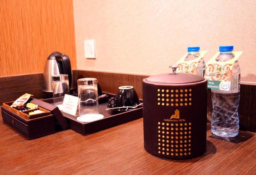 جناح جونيور, Nagoya Hill Hotel Batam