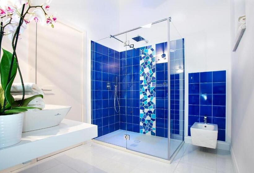 جناح جونيور, Palazzo Murrano   Adults Only