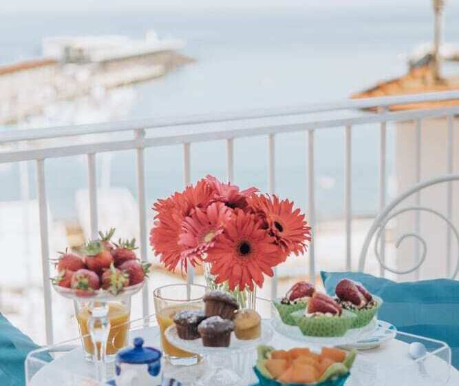 جناح, Palazzo Murrano   Adults Only
