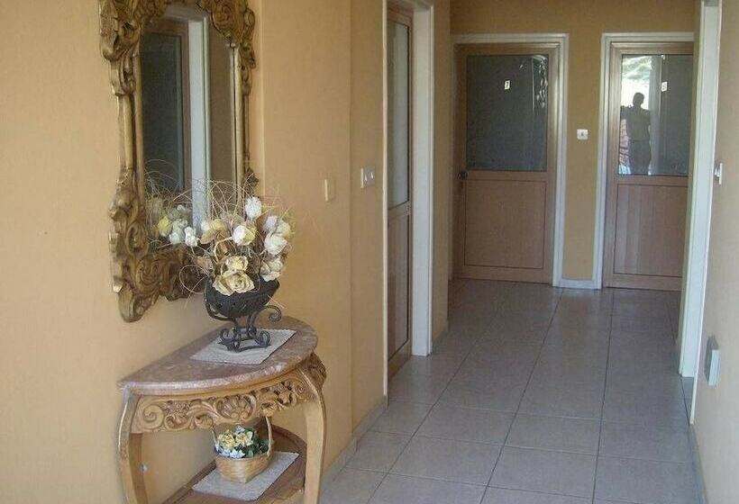 带观景的标准工作室, Rantzo Holiday Apartments