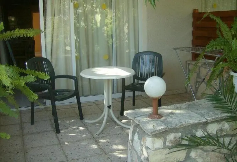 Huoneisto 2 Makuuhuonetta, Rantzo Holiday Apartments