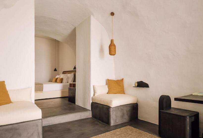 Полулюкс Повышенной Комфортности, White Exclusive Suites & Villas