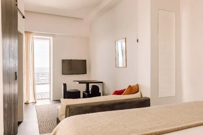 オーシャンビュージュニアスイート, White Exclusive Suites & Villas