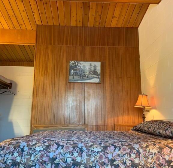 اتاق استاندارد, Ace Crown Motel