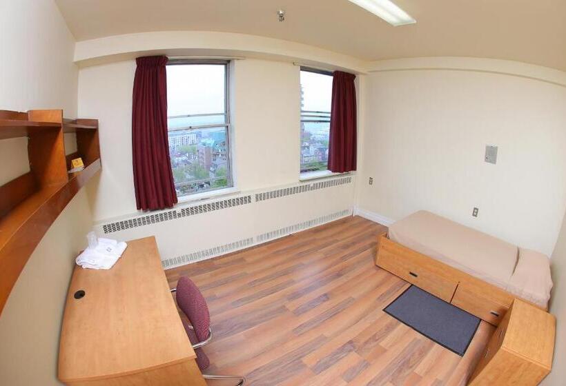标准单人间共用浴室, Dalhousie University Accommodations
