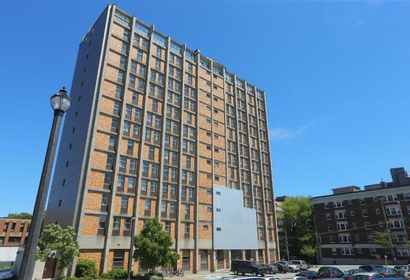 带共用浴室的标准房间, Dalhousie University Accommodations