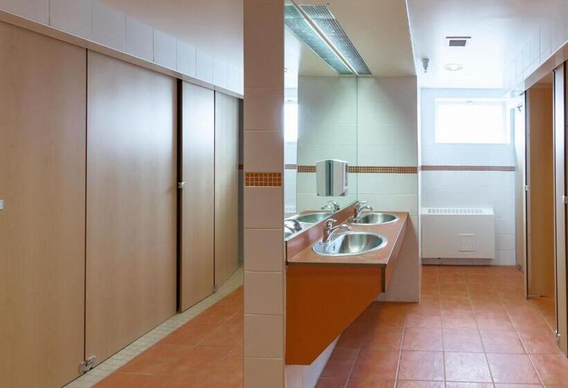 带共用浴室的标准房间, Dalhousie University Accommodations