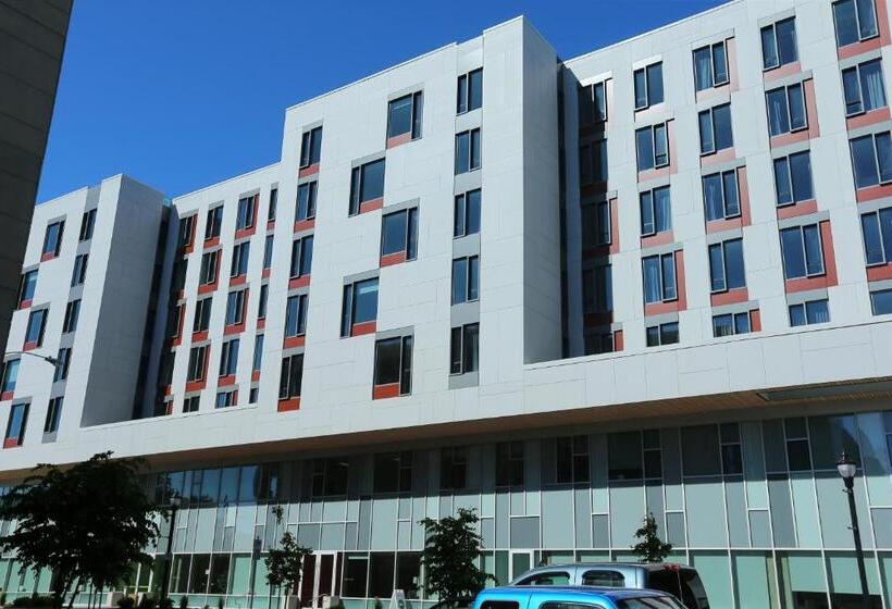 带2个卧室的套房, Dalhousie University Accommodations