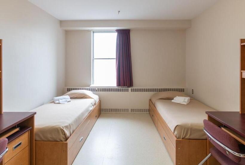 스탠다드 룸 공동 욕실, Dalhousie University Accommodations