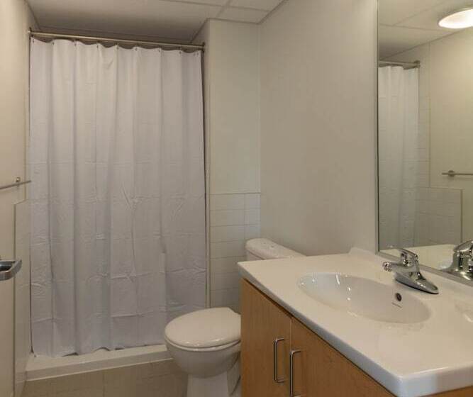 4 베드룸 스위트, Dalhousie University Accommodations