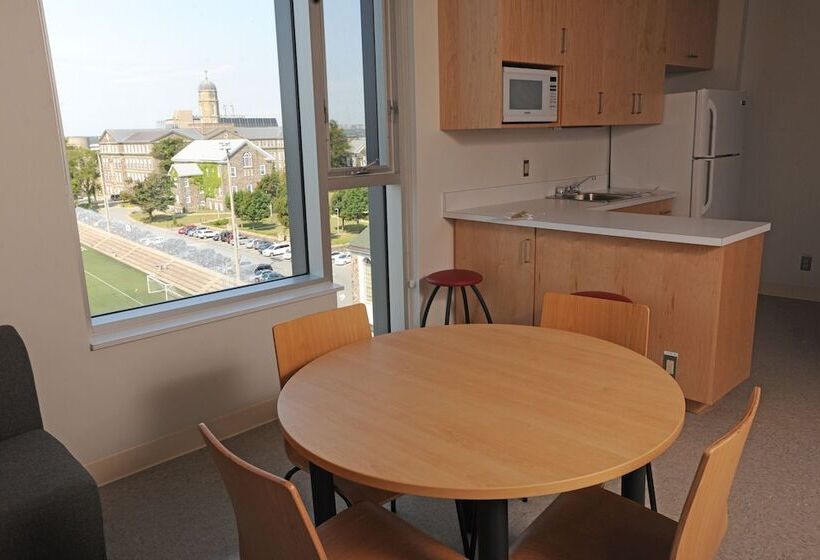 4 베드룸 스위트, Dalhousie University Accommodations