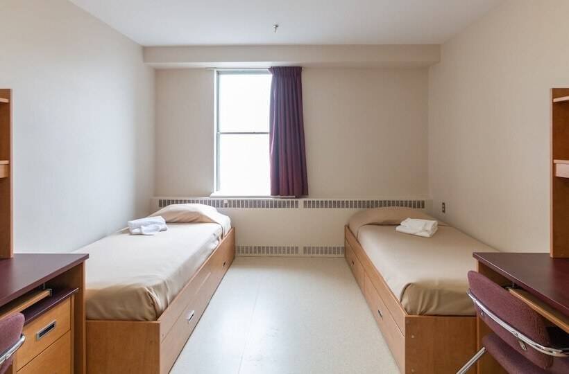 带共用浴室的标准房间, Dalhousie University Accommodations