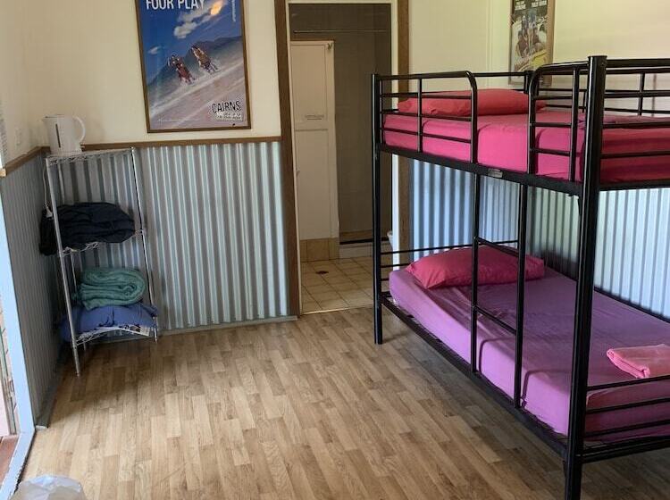 标准间, Scotty S Mission Beach