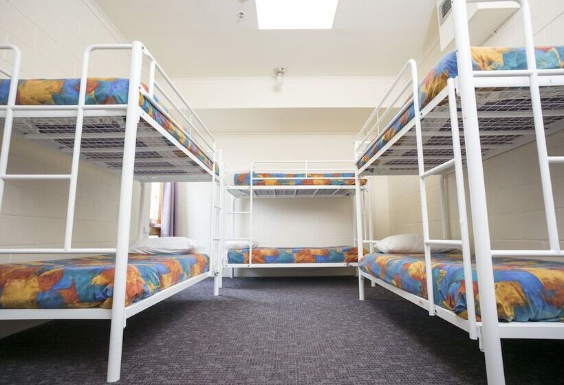 Кровать в Общей Комнате, Yha Thredbo