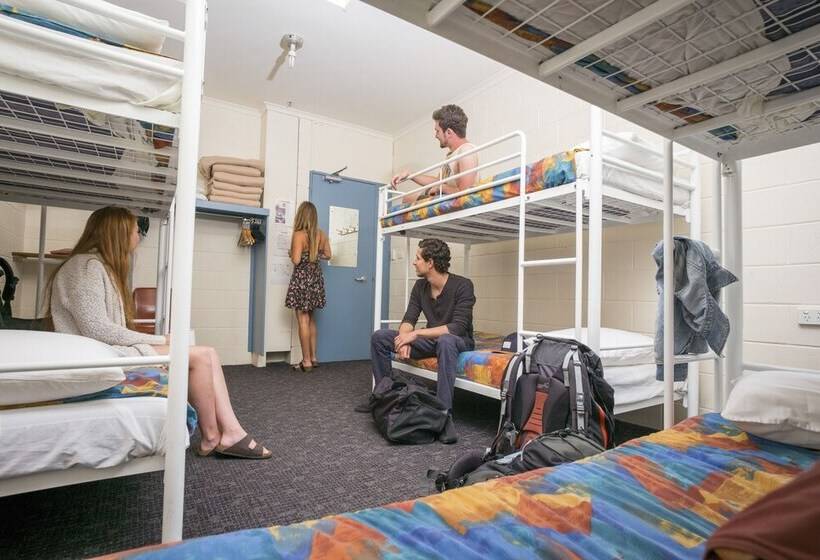 Кровать в Общей Комнате, Yha Thredbo