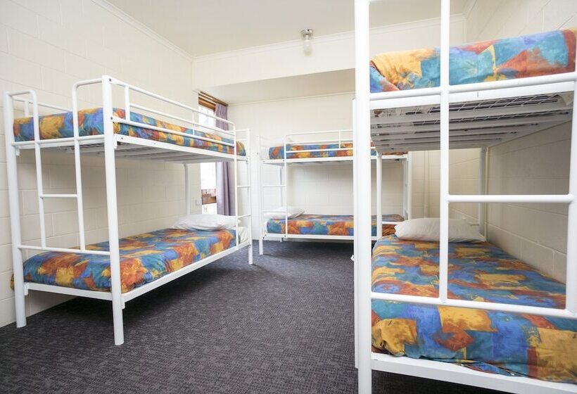 Кровать в Общей Комнате, Yha Thredbo